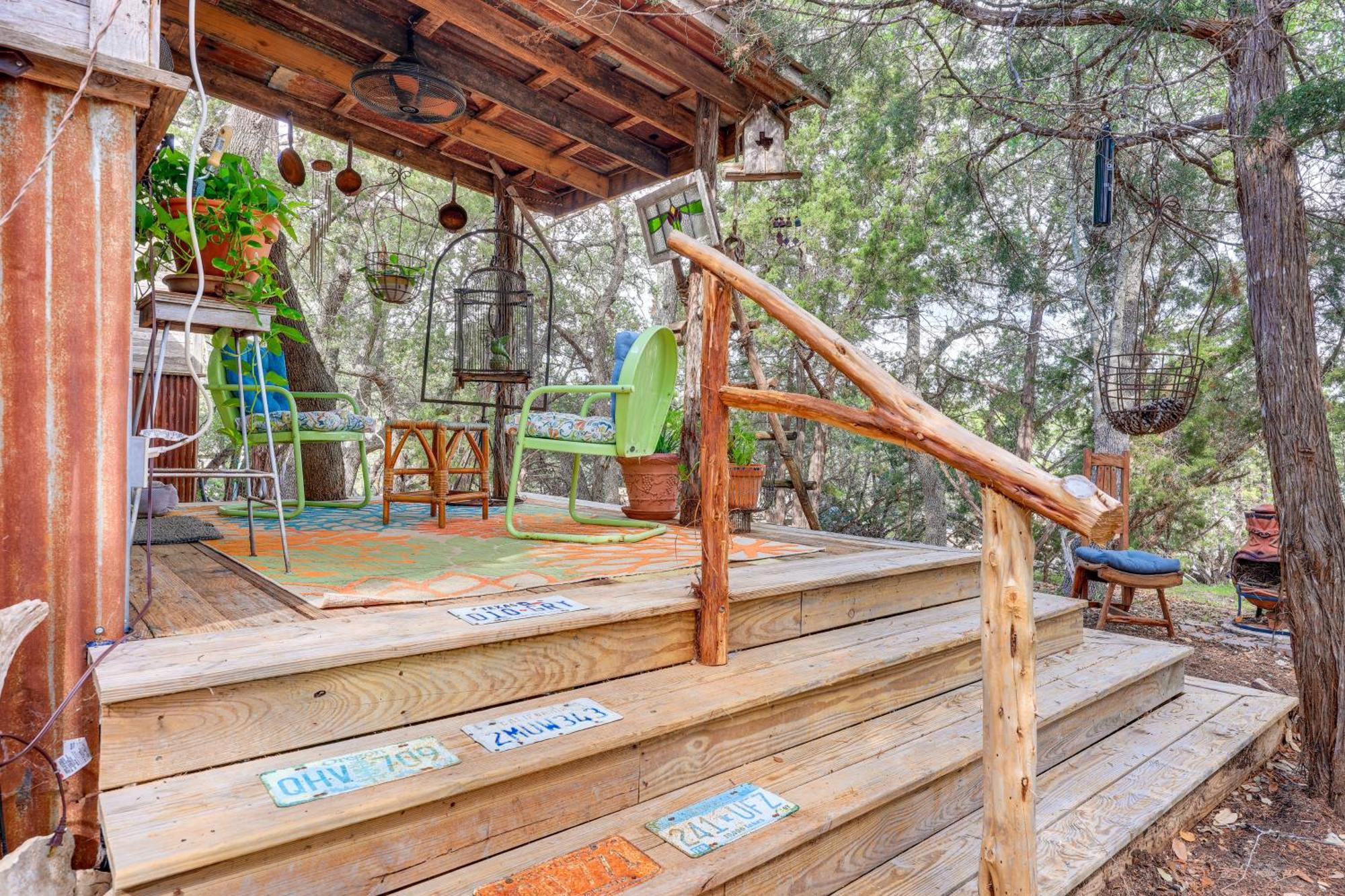 Pet-Friendly Wimberley Cabin With Fire Pit And Hot Tub Dış mekan fotoğraf